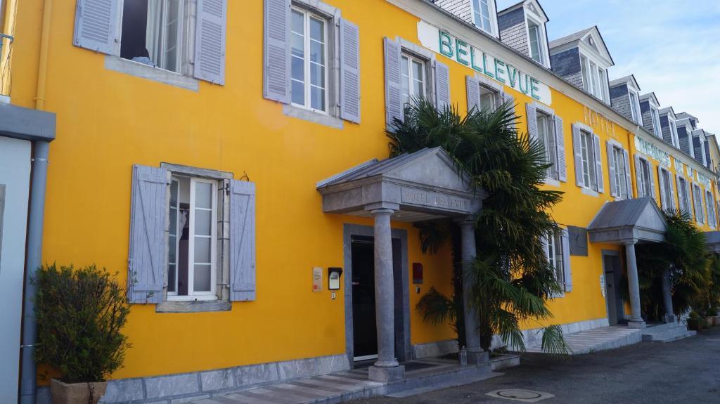 Appart'Hotel Bellevue Thermes De La Reine Bagneres-de-Bigorre Exterior photo